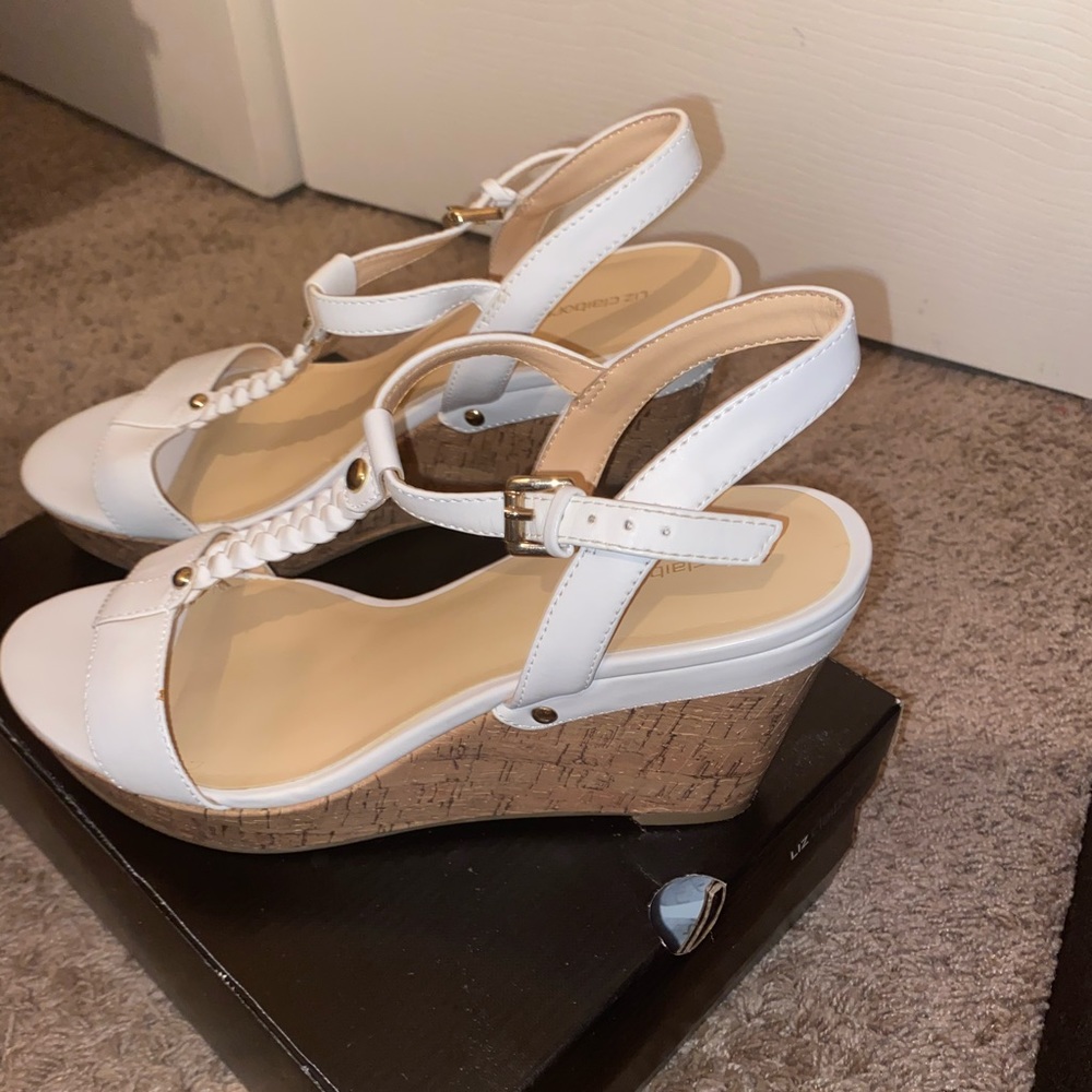 Liz Claiborne Konnie White Wedge Heel Size : 8.5